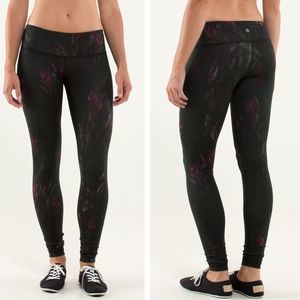 Lululemon Wunder Under Pant Leggings Midnight Iris Multi / Black Size 8